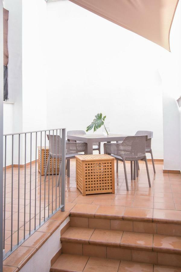 Murallas De Sevilla Apartamento Con Garaje 4 Pax Exterior foto